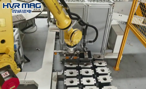 安全高效！悍威磁電機(jī)器人磁力抓手解決剎車盤(pán)搬運(yùn)難題